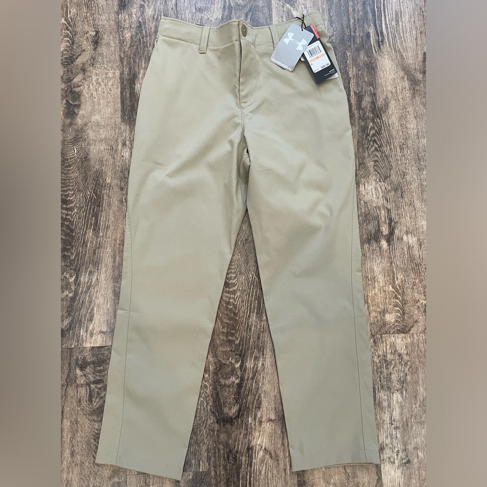 NEW Under Armour Boys Size 12 Flat Front Khaki Pants Performance Material